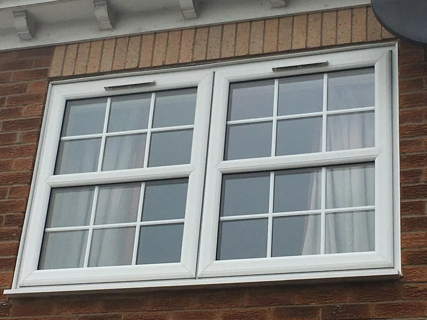 Paired upper windows